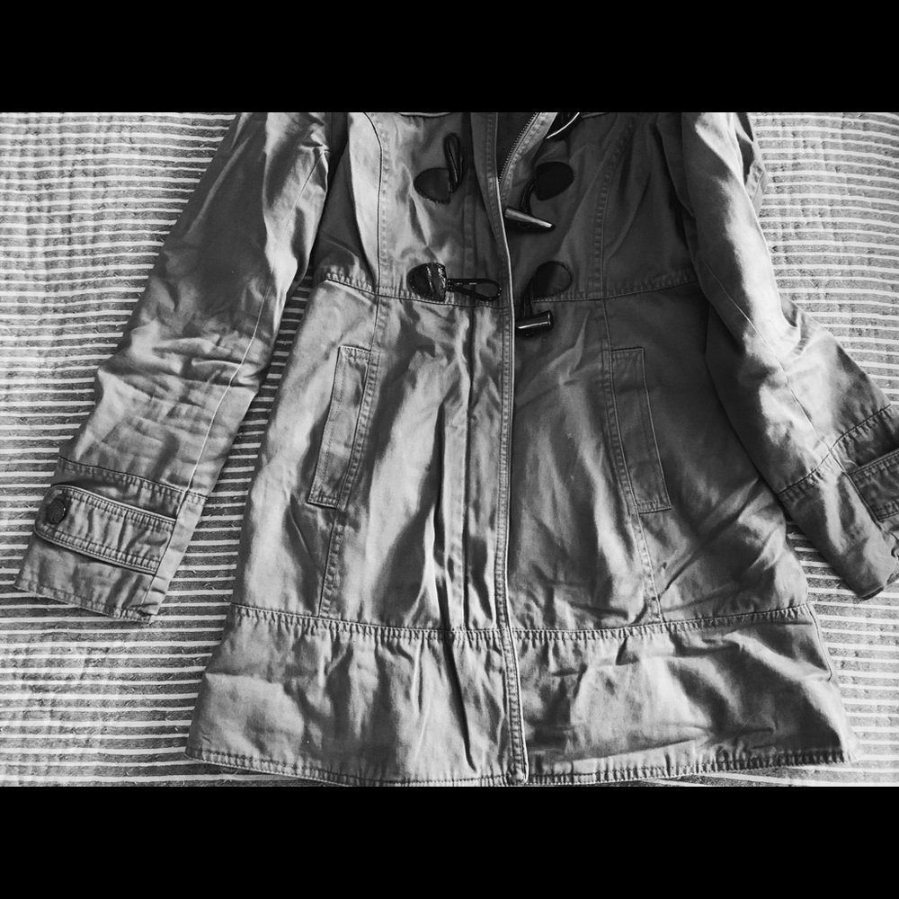 Guess Jacket - Picture 4 of 5